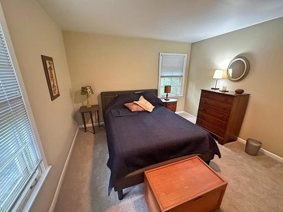 Elegance Enjoy Southern Comfort In Style Holiday home