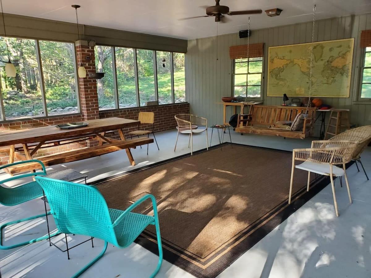 Elegance Enjoy Southern Comfort In Style Holiday home Nashville